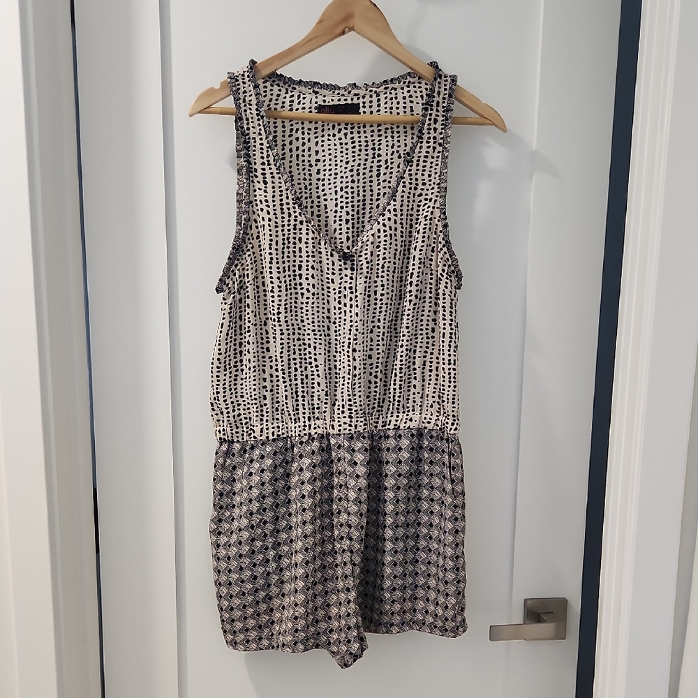 Ally Fashion Black and White Patterned Romper